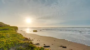 Lands End - Ocean Front w/Beach Path & Spa - Image 2