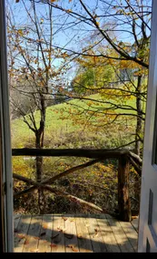 Tree House camping cabin. - Image 4