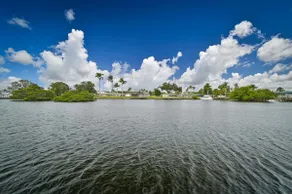 Riverside Retreat, ”Views to Live By”-Pool - Image 5