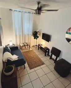 Modern & Cozy - Best Location - Image 2