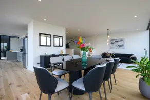 180* view, 3 bedrooms, 2 bathrooms + Balcony! - Image 3