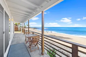 Beachfront Oasis in Māʻili, Oahu - Image 4