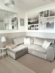 Flat in Reading • Parking • Walk to Town & Rail - Image 5
