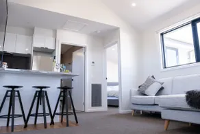 Sea Eagle Suite at Waters Edge - Image 5