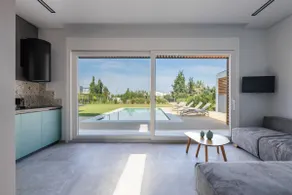SUMMER PEARLS LUXURY VILLAS - Image 2