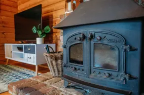 Finlodge- Pet-Friendly Scandinavian Cabin - Image 3