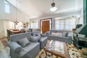 Beach House with Mezzanine/Patio - Image 3