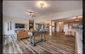 Welcome to your Dream Lake Home - Image 4