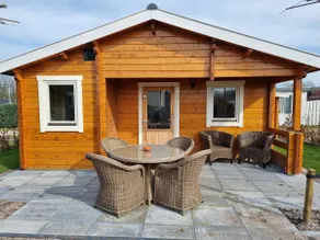 New - Luxury log cabin in a wooded area. - Image 2