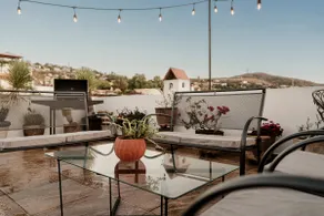 Best Location,Private Terrace,Valet Parking A/C - Image 2