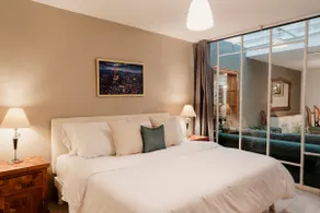 Best Location,Private Terrace,Valet Parking A/C - Image 5