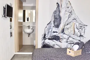 bedandclimbing - Image 4