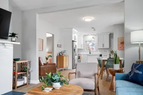 Buckroe Beach House~Walk to Beach / Only 3 Blocks! - Image 4