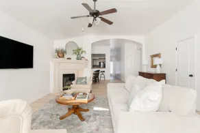 Airy | Open | Close to Highway - Image 4