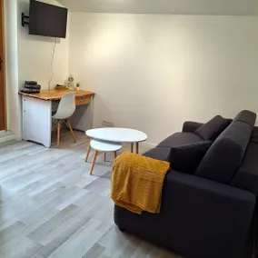 Zen House - Image 5