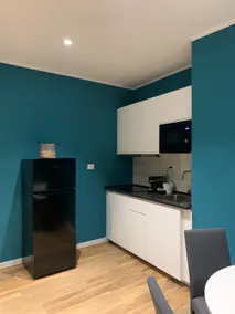 Apartment Suite 10 - Image 4