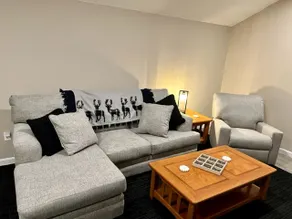 Central Location - Pet Friendly - Image 5