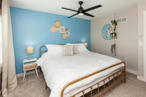 Boho Chic Near Downtown: KING BED & Reading Nook! - Image 4