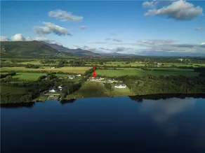 Luxury Home with Lake Views - Image 3