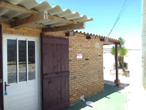 Beachfront house - Image 2
