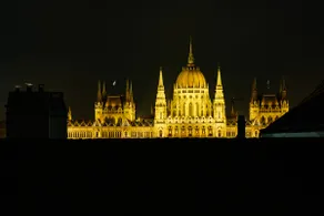 Parliament Panorama Apartment - Amazing view! - Image 4