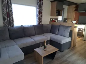 Mobile home in the heart of a Normandy estate - Image 3