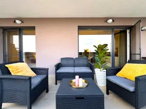 Penthouse in Center /w Queen Bed - Image 5