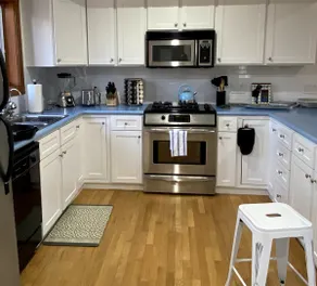 Bright & Airy OB 3-br, near VH and Beaches - Image 3