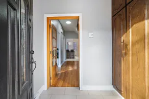 Montreal Luxurious House Big Terrace|Sleep16|3bath - Image 4