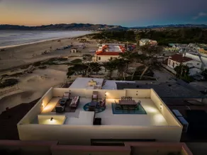 Strandcastle Beach House 2.0 - Oceanfront! - Image 2