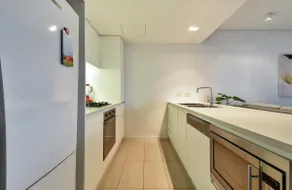 Wonderful Waterfront Precinct - Image 4