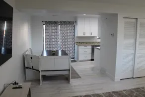 Explore Utah. 3 Bed 2.5 Bath - Image 2