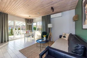 House Sea Murmurs w/AC / Fireplace / By Cohost - Image 4