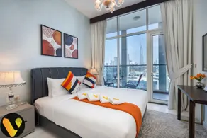 Vogue | Business Bay with full Burj Khalifa View - Image 5