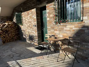 Stone House - Bike Friendly Home - Image 3