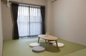 4-minute walk from Urayasu Station / Good access to Disney and the city center / Flourish 21, family apartment. - Image 3