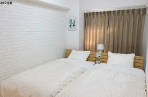 4-minute walk from Urayasu Station / Good access to Disney and the city center / Flourish 21, family apartment. - Image 2