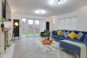 Kestrel Gardens Dunmow - Image 2