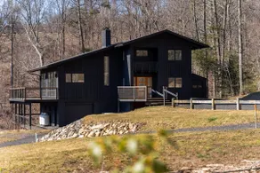 CT River Retreat - Modern Home with CT River Views - Image 2
