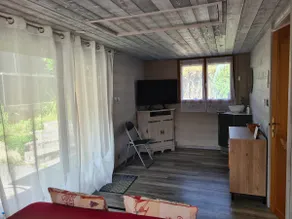 Les Chataigniers Apartment - Image 2