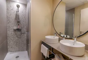 Six-person apartment - Image 2
