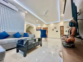 The Gatsby-Luxury 5BHK Skyvilla - Image 5