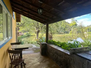 Pet Friendly Lakefront Chalet - Image 5