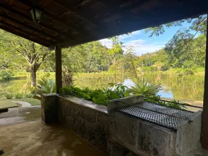 Pet Friendly Lakefront Chalet - Image 2