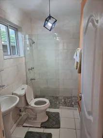 Hormony Inn: One studio - Image 4