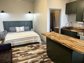 Lake Alan Henry Glamping 5 - Image 2