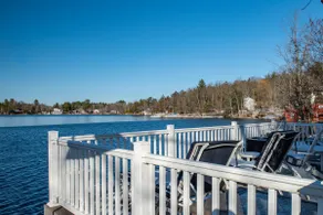 Waterfront Getaway on Amazing Motor Boats Lake - Image 2