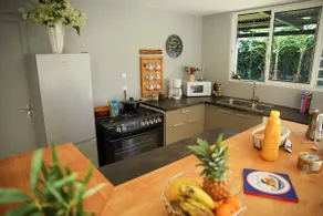 VILLA 270m² 12p + Piscine Wifi Parking (Papeete) - Image 4