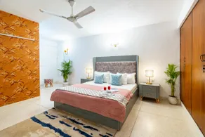 Homlee-Excellency Large 4BHK-South Delhi- NFC - Image 4