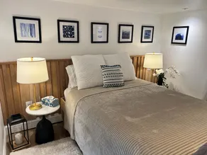 Luxury 5 minutes from the Airport! - Image 3